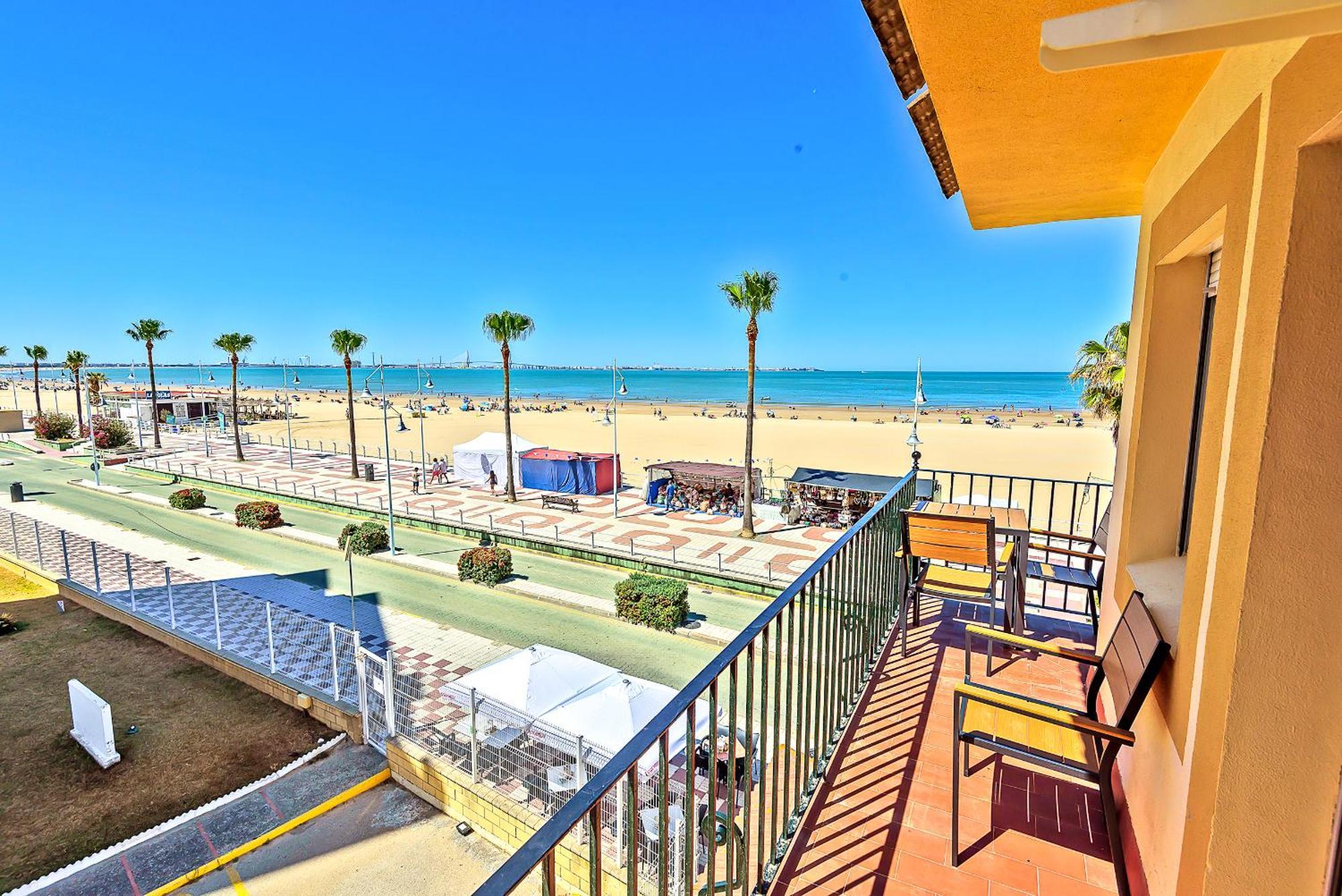 Beachfront Duplex 1ª Linea & Terraces Oceanfront El Puerto de Santa Maria Exterior photo